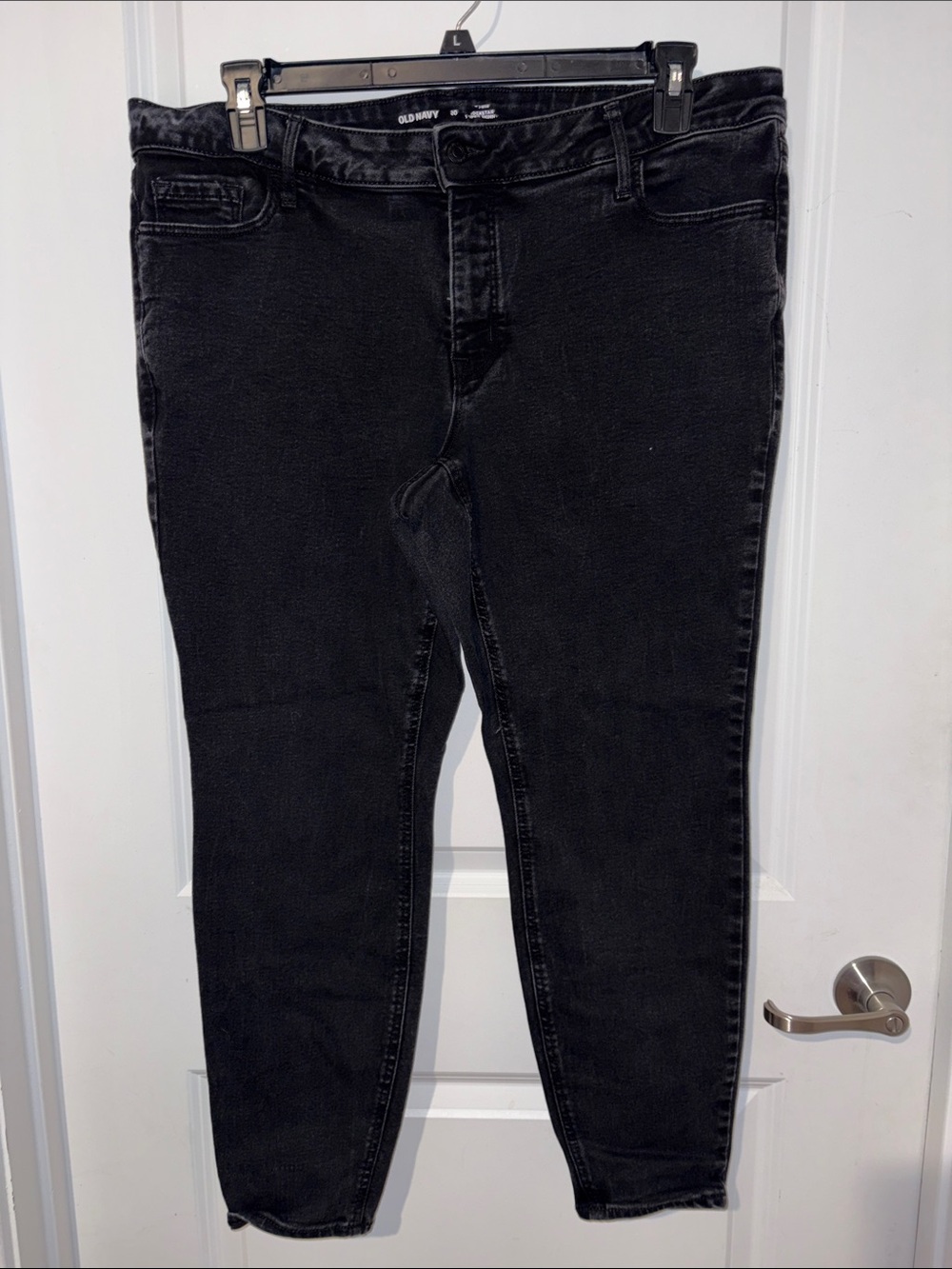 Old Navy Mid-Rise Black Skinny Jeans - Stretch Fit